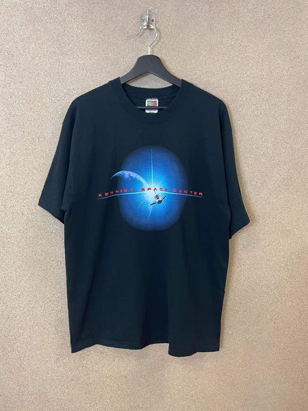Vintage Kennedy Space Center 90s Tee - L