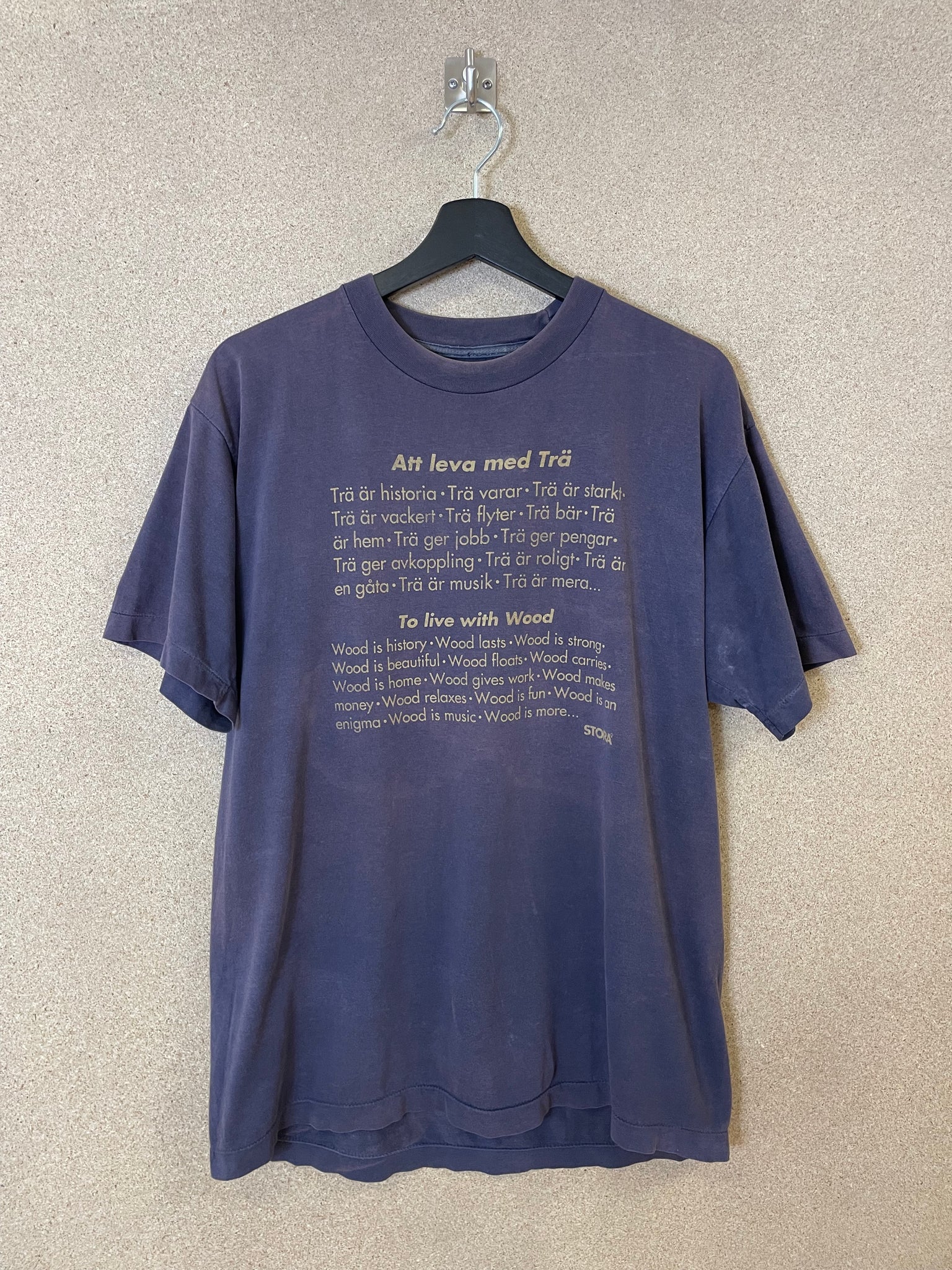 Vintage 1990s ”Att leva med trä” T-shirt - L